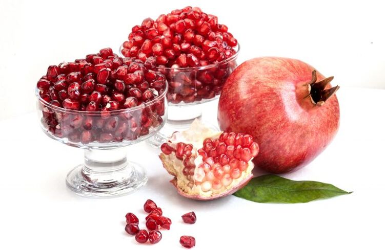 pomegranate lori ounjẹ